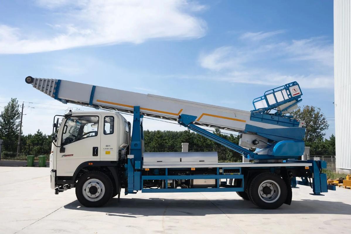 南通港闸云梯上料车租赁费用