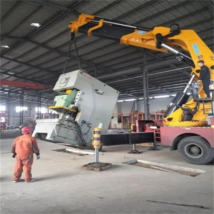 南通港闸80吨折臂吊车出租附近电话