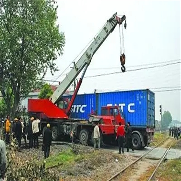 南通港闸如何快速找到附近的吊车救援公司